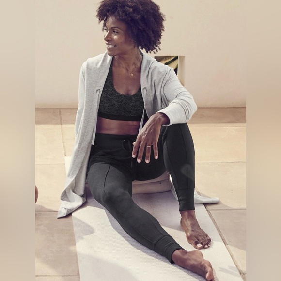 Athleta Vista Wrap Gray Open Front Hooded Cardigan Sweater Top Size Small Yoga - Picture 7 of 9